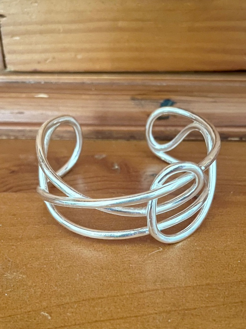 Beautiful silver Kendra Scott Cuff Style Bracelet